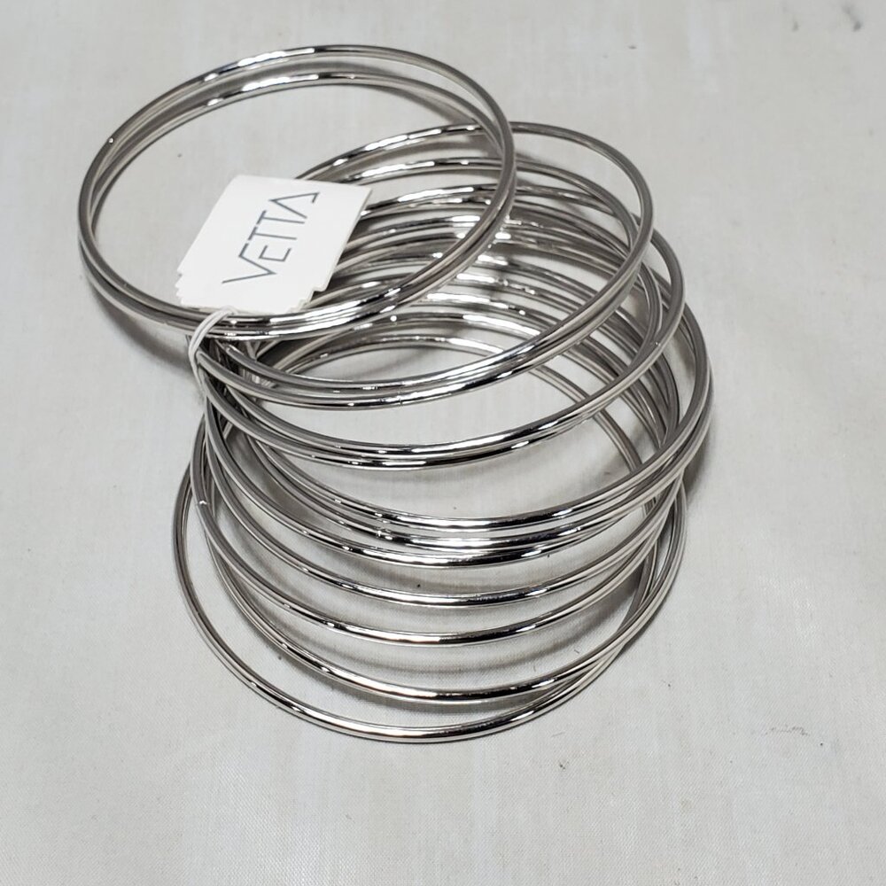 Vetta 13-Piece Silver Bangle Set